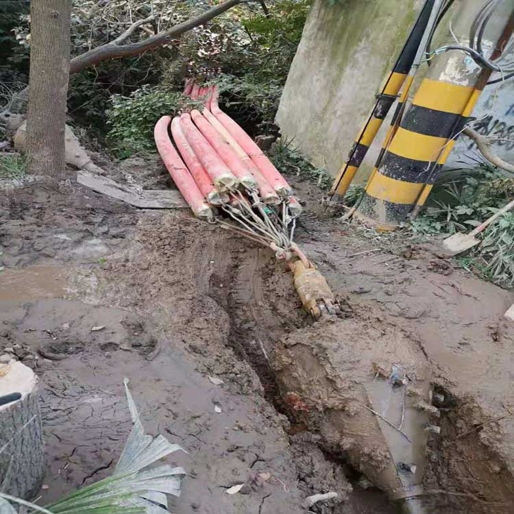 荣昌武汉门拖拉管